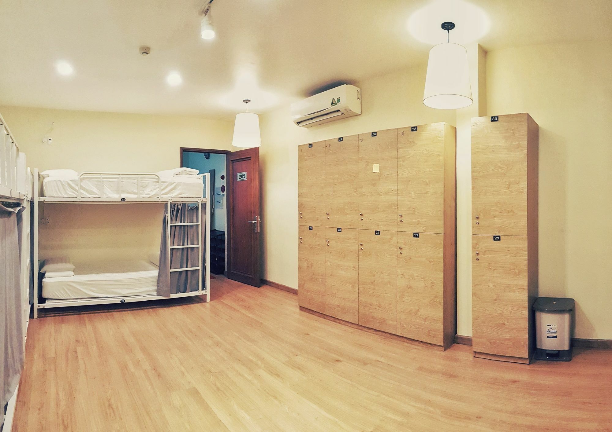 Vy Da Backpackers Hostel Hô Chi Minh-Ville Extérieur photo